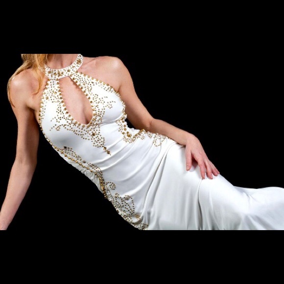 Dress - Picture 1 of 2